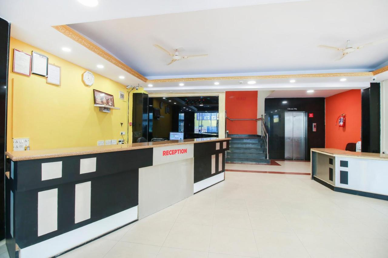 Capital O 71729 Lucky Inn Bengalúr Exteriér fotografie
