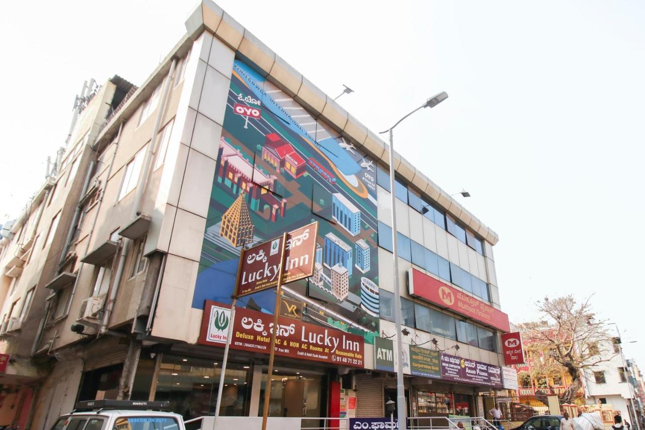 Capital O 71729 Lucky Inn Bengalúr Exteriér fotografie